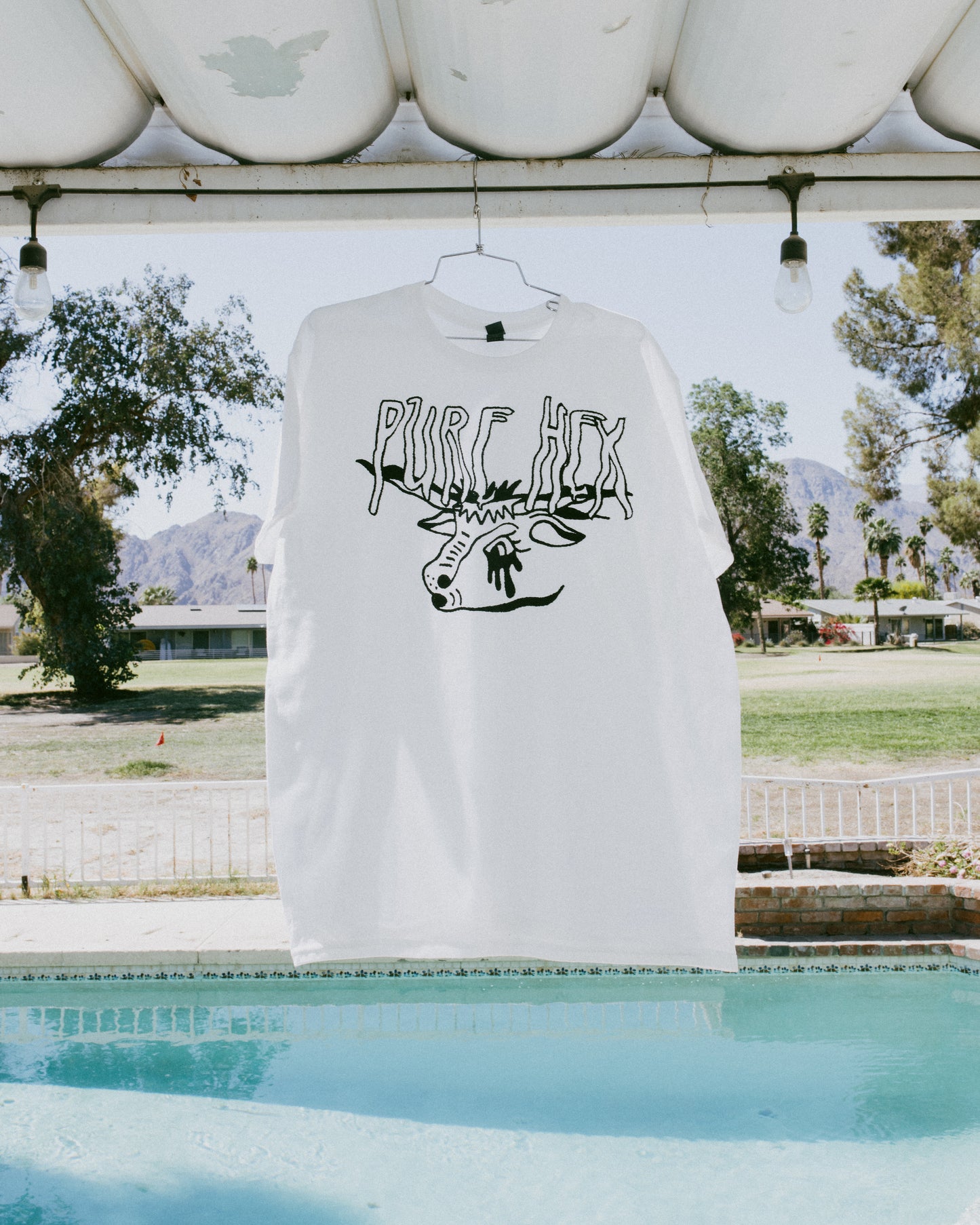 "Bull" - Tee